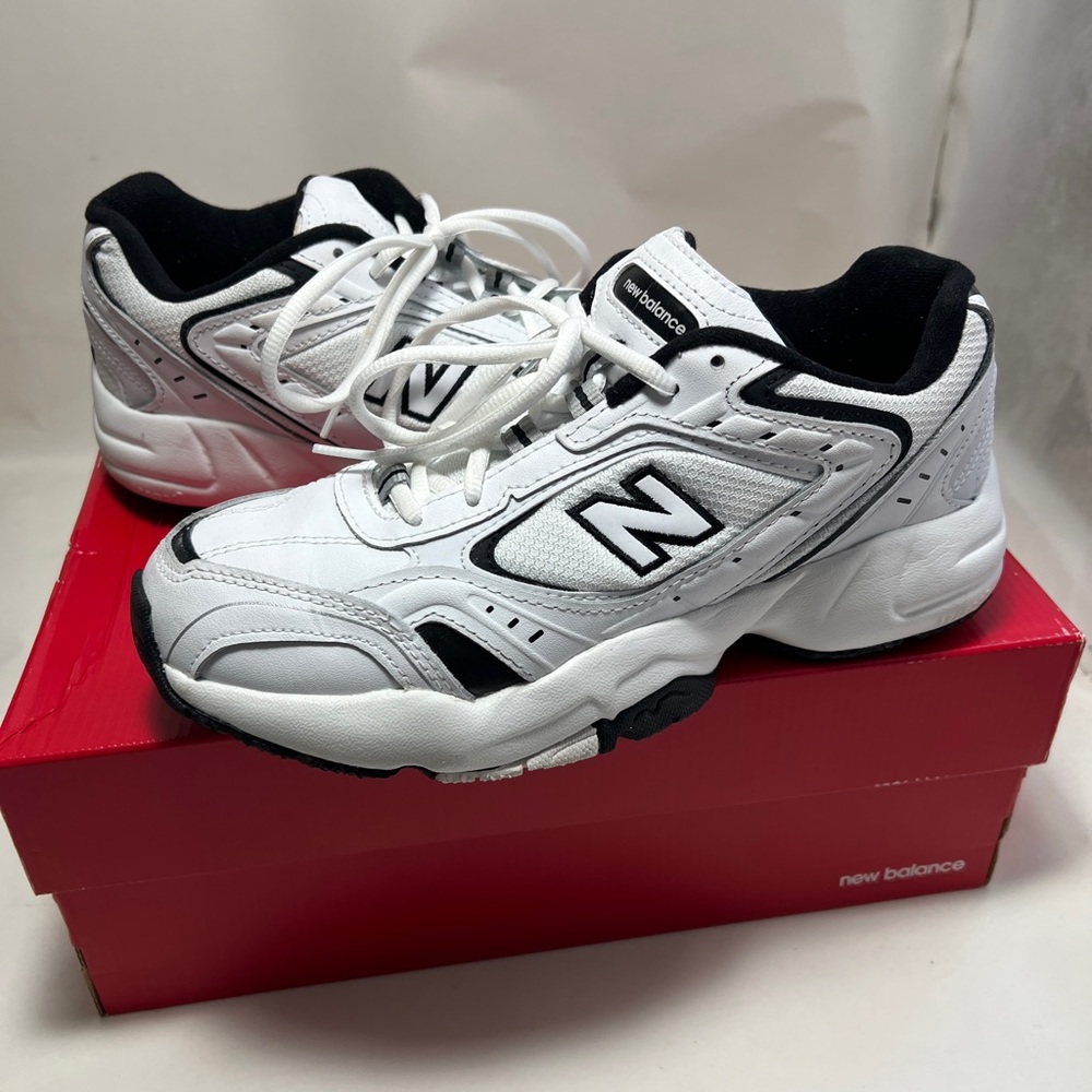 New Balance 452 White/Black